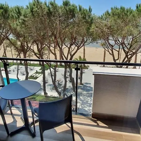 Hotel Royal G Club